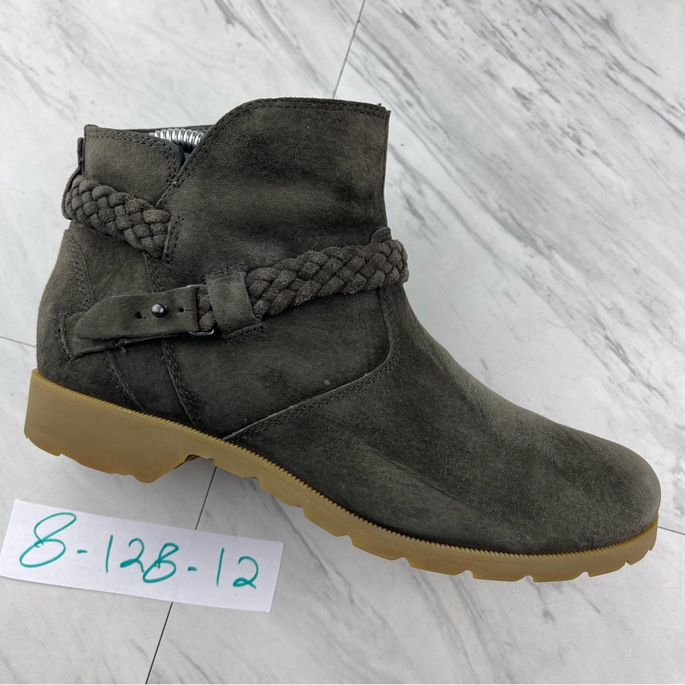 •Teva Boots Womens 8 Dela Vina Ankle Booties Braid 1008601 Green Olive Suede